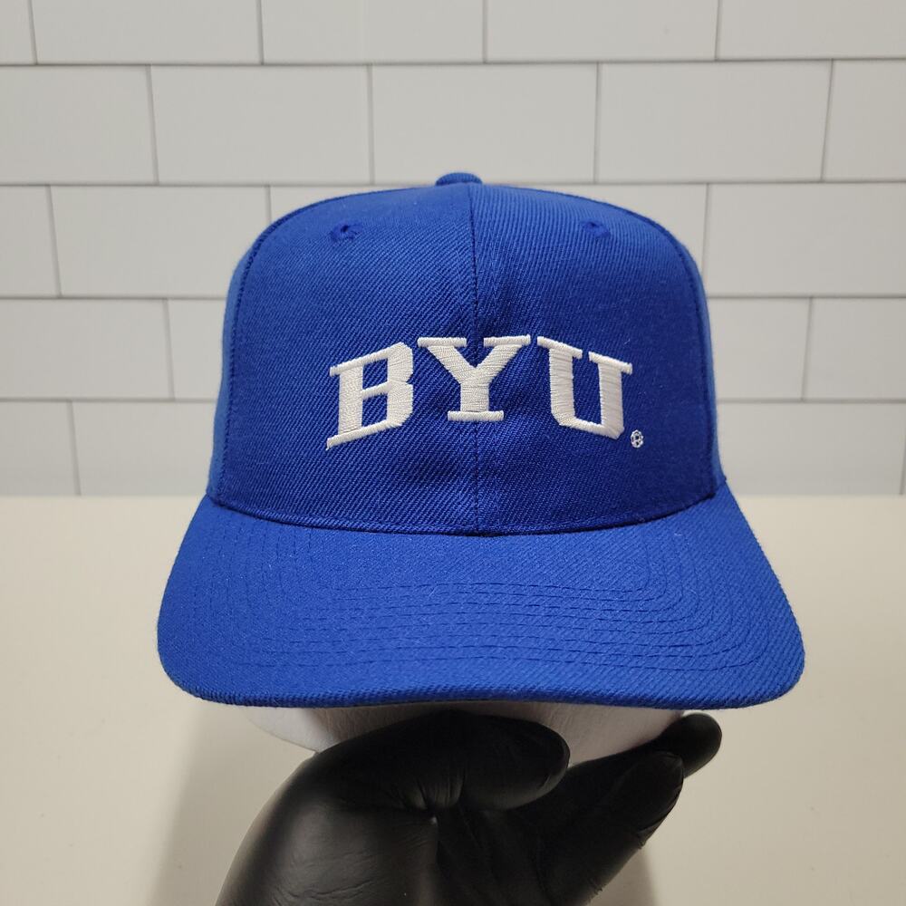 Sports Specialties Vintage BYU Cougars Plain Logo Wool Snapback Hat Blue NCAA